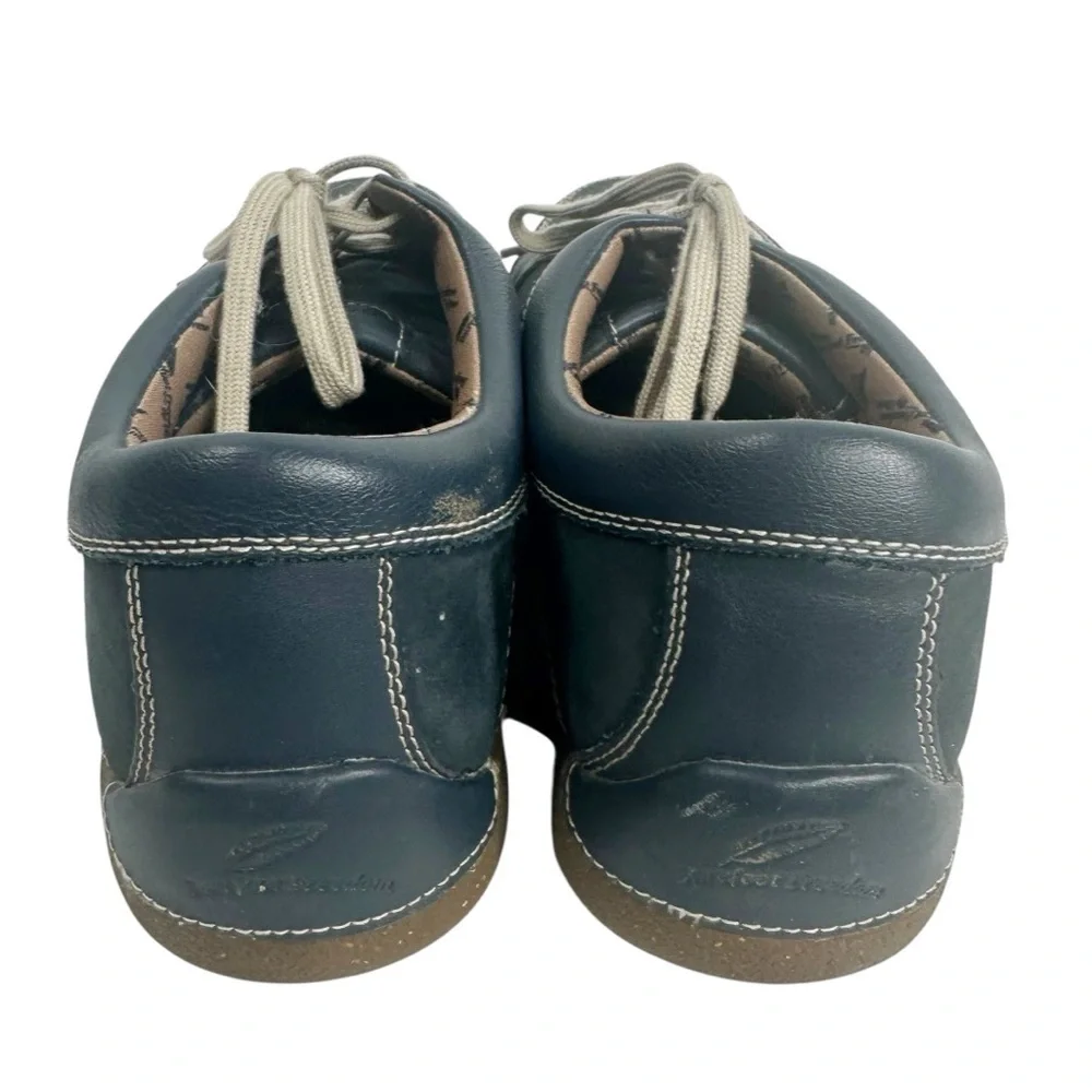 BAREFOOT FREEDOM Geneva Women's  Size 11 Navy Blue Lace up comfort Sneakers